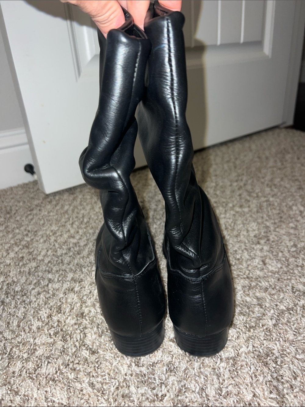 St John’s Bay Genuine Leather!! Cute Black Moto Slouch Boot – Mid-Calf size 9 - Picture 2 of 11